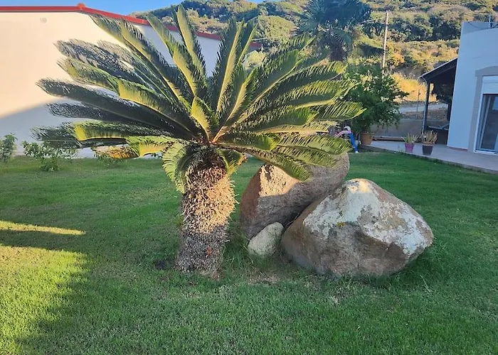 Lux House With Garden Villa Kámpos