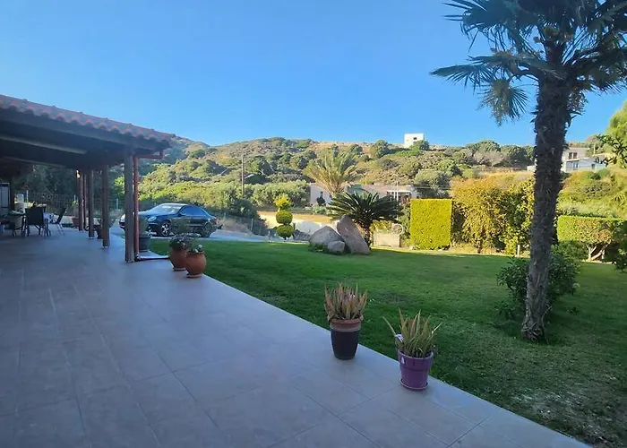 Lux House With Garden Villa *