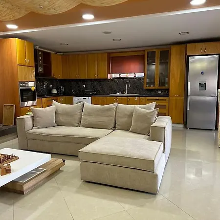 Villa Lux House With Garden *