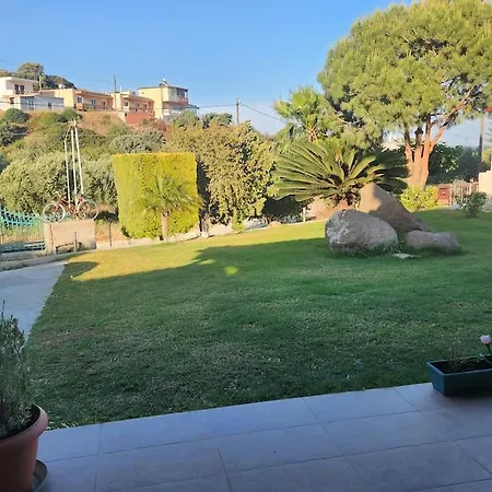 Lux House With Garden