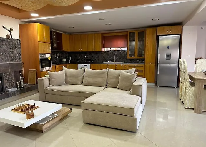 Villa Lux House With Garden *