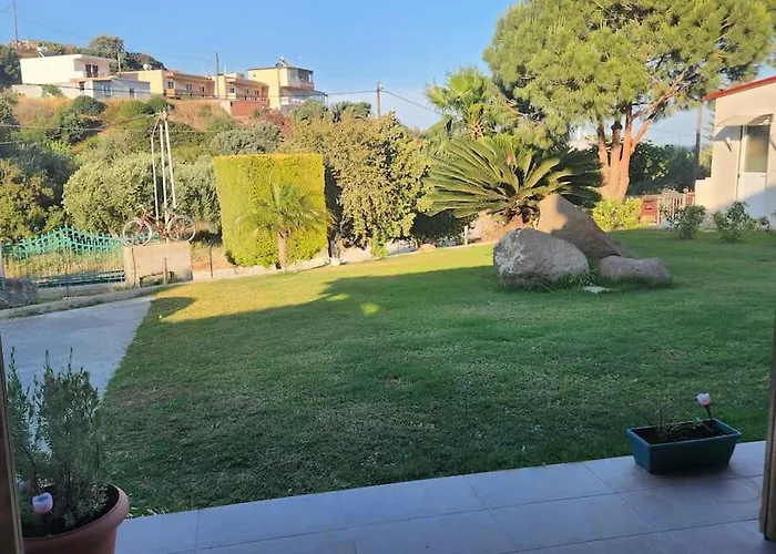 Lux House With Garden